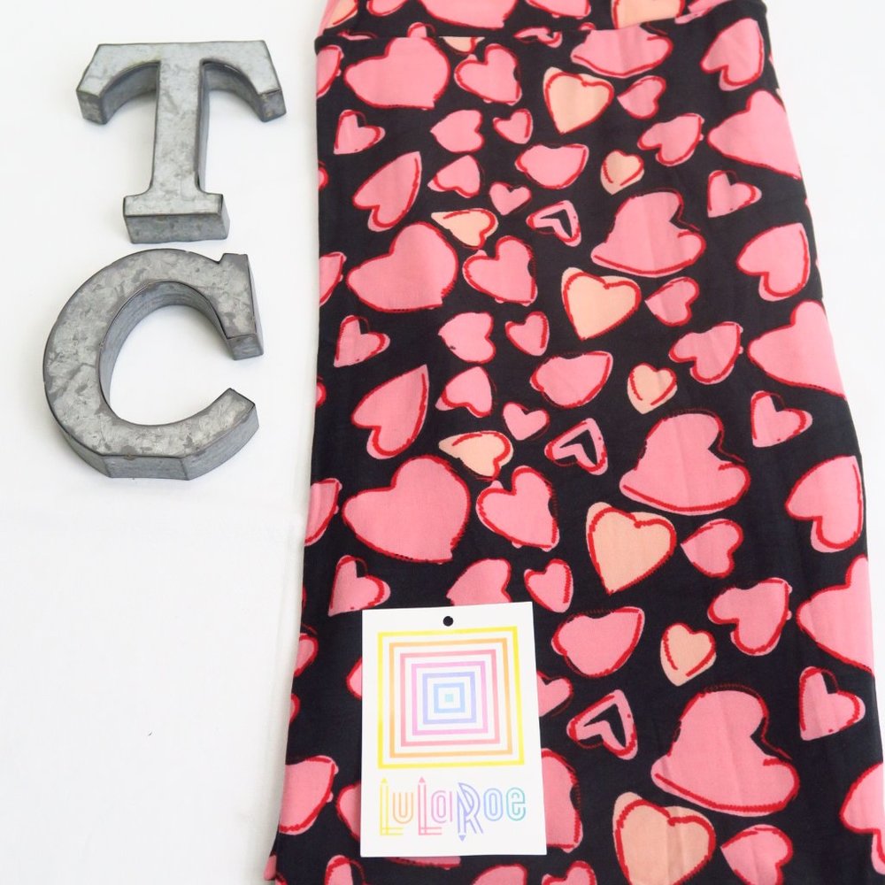 NWT LuLaRoe Leggings Tall & Curvy / TC Hearts